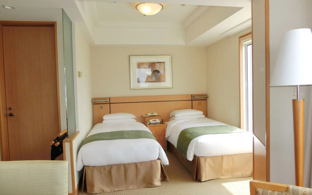 JR Clement Inn Takamatsu