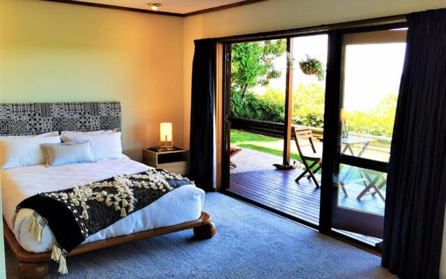 Lake View Garden Apartment