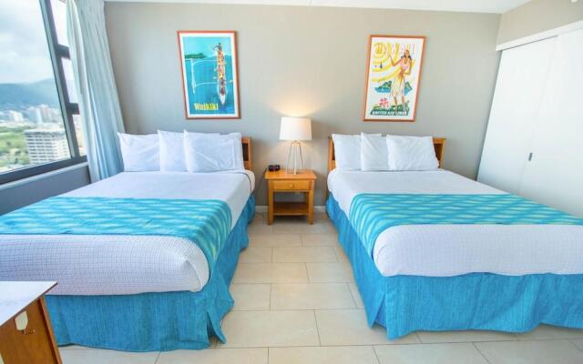 Waikiki Banyan - Ocean View Tower 1 Suite 2210