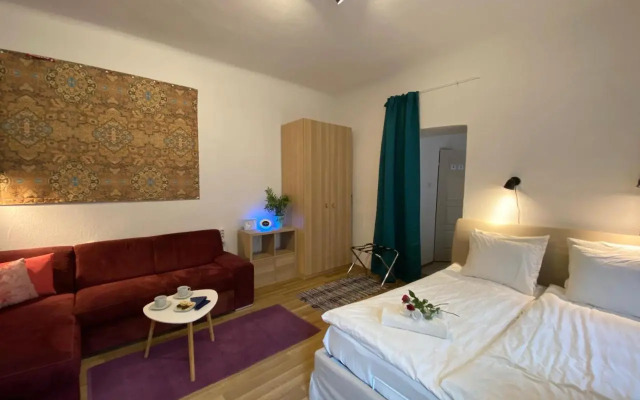 B20 Apartment