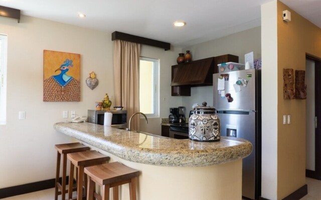 Casa Soleada 2 Bedroom Condo by RedAwning