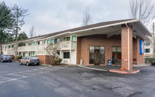 Motel 6 Vancouver, WA