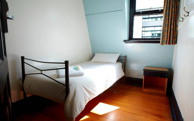 All Nations Brisbane - Hostel