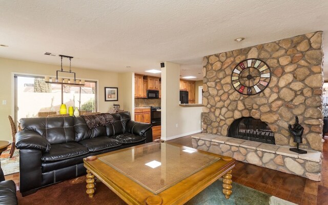 Vista Del Sol 2 BR by Casago