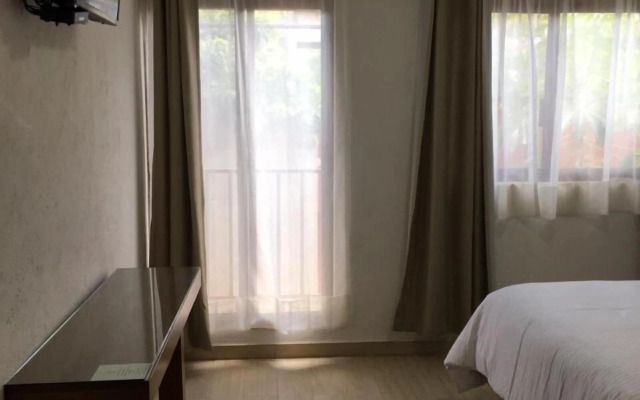 Hotel Concierge Flor y Canto