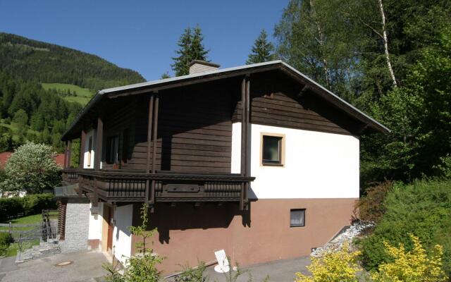 Cozy Apartment near Ski Area in Bad Kleinkirchheim