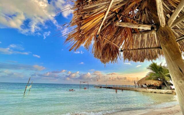 Mistica Island Hostel