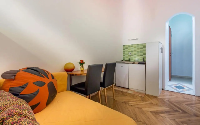 Rooms Center Demetrova