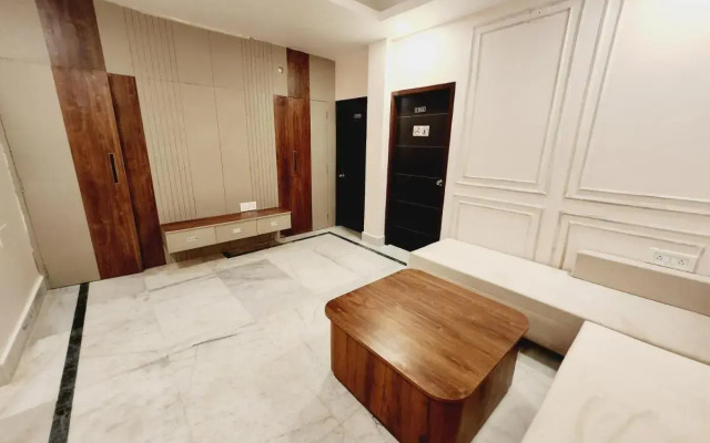 The Greenstar Inn Premium