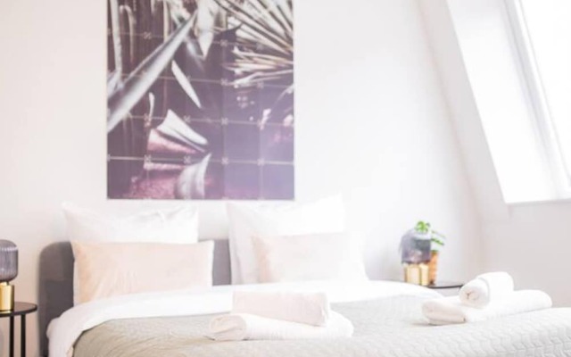 Serviced 3BR Apartment in Utrecht