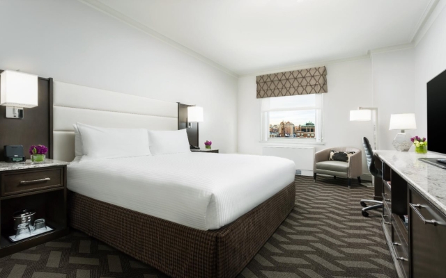 Отель Hilton Boston Park Plaza