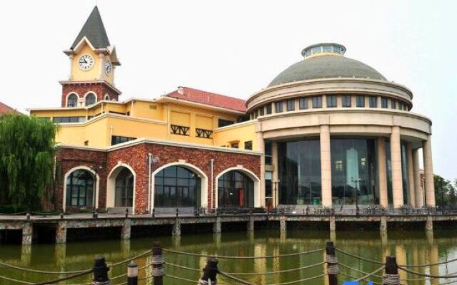 Tuanbo Lake Hotspring Resorts & Spa