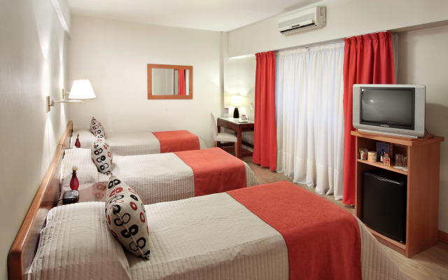 Waldorf Hotel