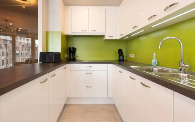 Beautiful Apartment With Central Location