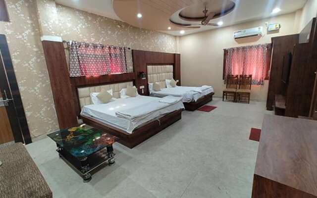 Fabhotel Cm Palace I