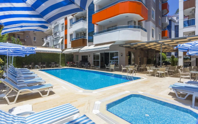 Volkan Hotel