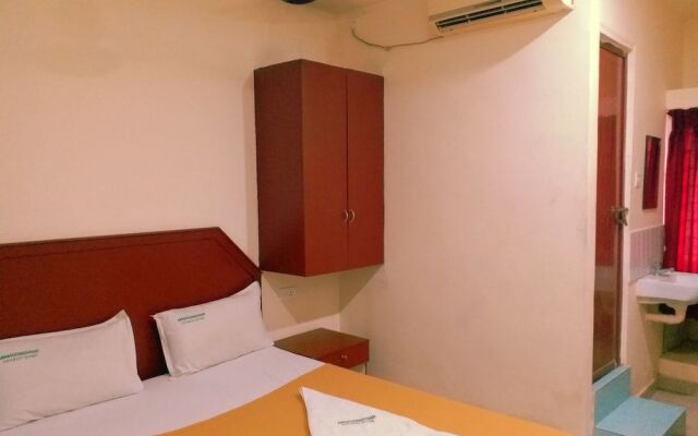 Annapoorneshwari Tourist Home