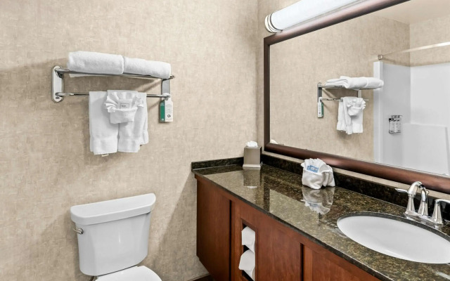 Heartland Inn & Suites, SureStay Collection by Best Western