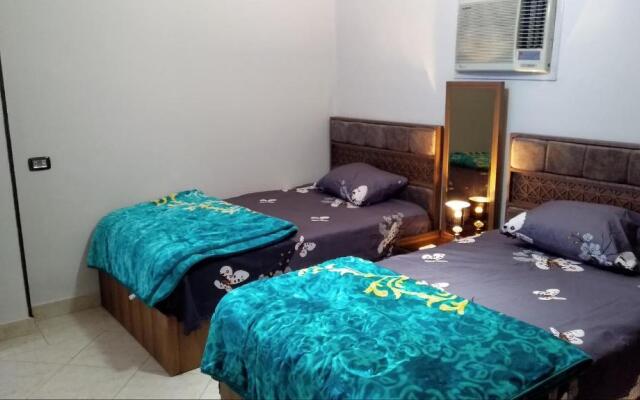 شقة مكرم عبيد للعائلات فقط 21