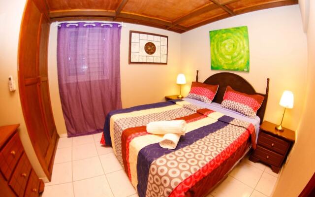 Apartamentos Hostal Cayuco Boramar
