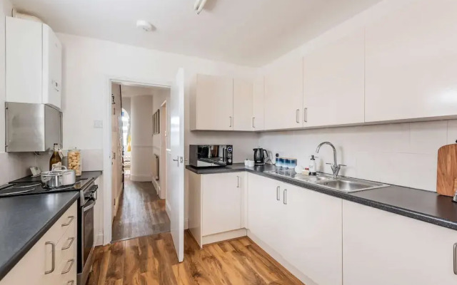 Host Stay The Haven at Church Road