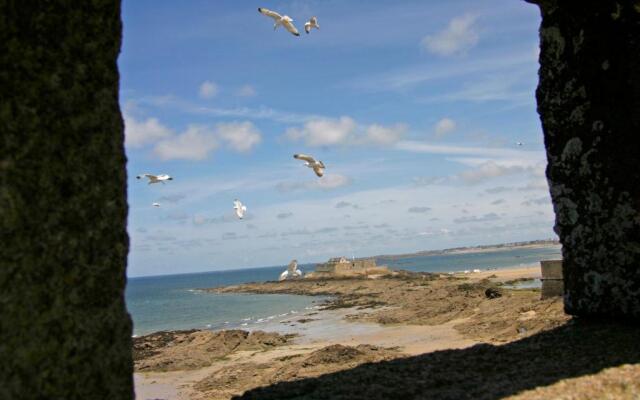 ibis Saint Malo La Madeleine