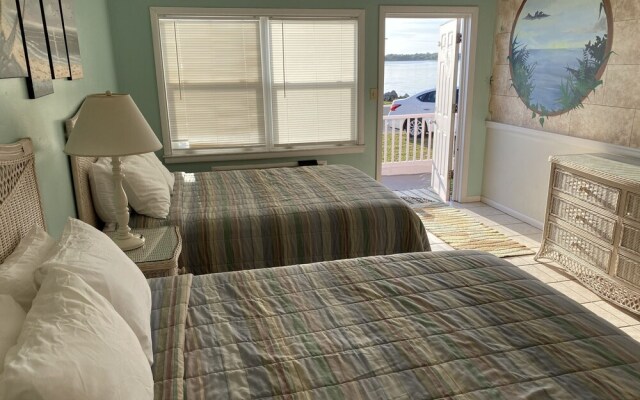 Beach Front Motel Cedar Key