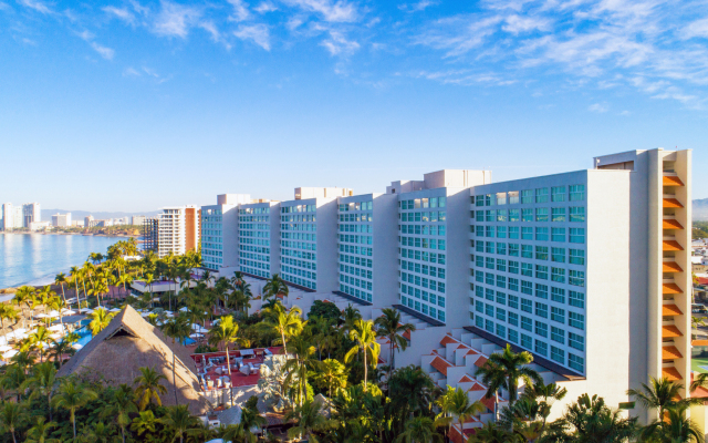 Sheraton Buganvilias Resort & Convention Center