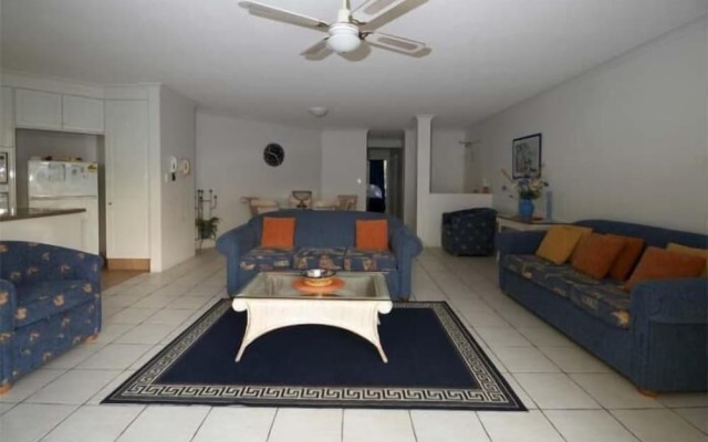 Santorini Holiday Apartments