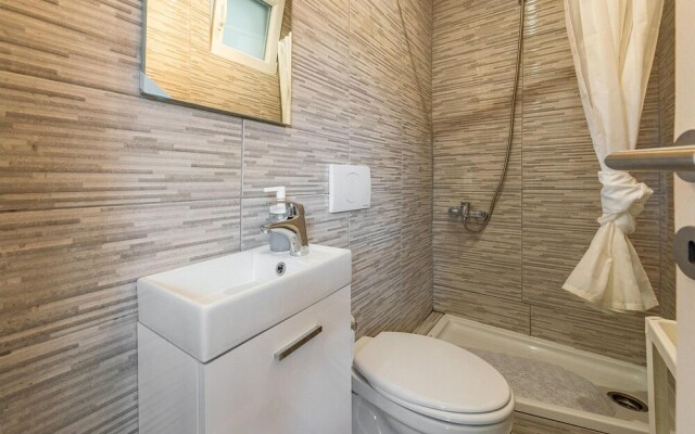 Amazing Apartment in Vir With 1 Bedrooms and Wifi