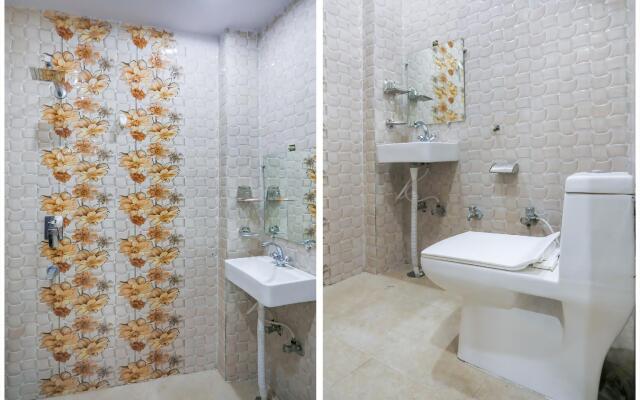 OYO 75705 Hotel Ars Inn
