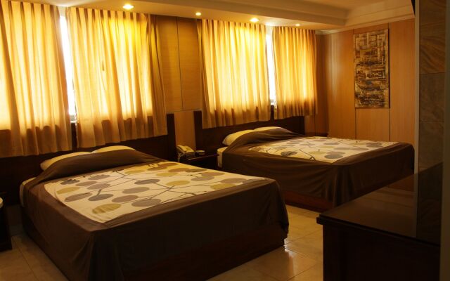 Hotel San Thomas Inn