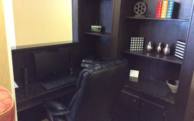 Holiday Inn Express & Suites Forest by IHG