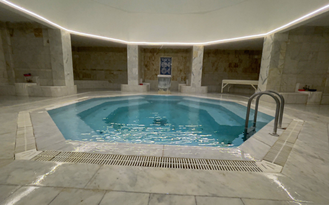 Harlek Termal Otel