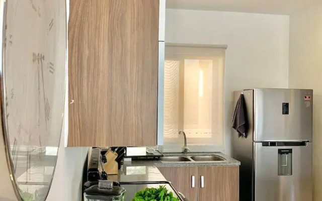 Sleeps 4-6-amazing 2 Bedroom Ph With Bbq & Jacuzzi