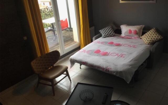 Résidence Studio Grand Luxe Wifi parking privé
