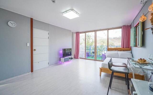 Sunny Hill Pension