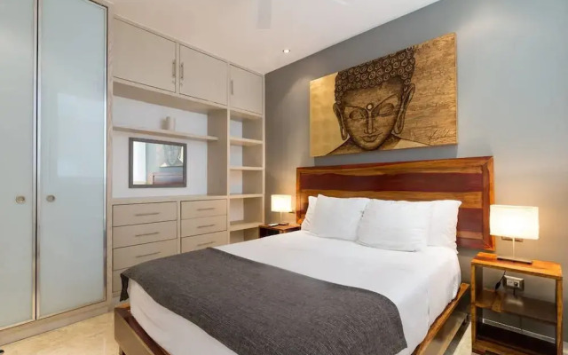 Menesse 205 by CocoBR