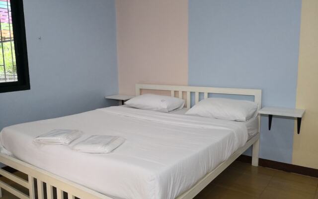 Sam Cee Resort
