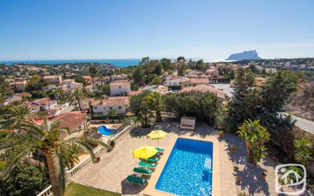 Abahana Villas Calsides