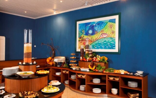 Les Cocotiers Beach Resort