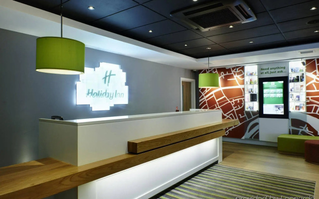 Holiday Inn London Brentford Lock by IHG