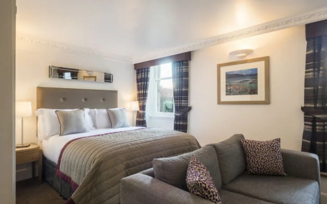 Fountain Court Royal Garden Aparthments