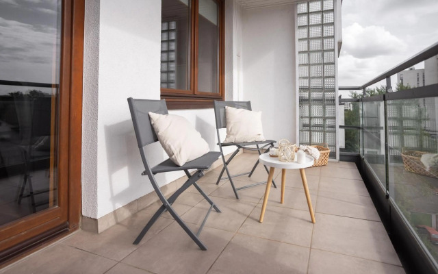 Super Apart Bobrowiecka 3