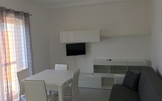 Casa Vita I Bed Ground Unit by Pool