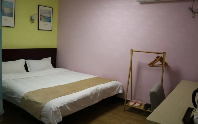 Yi Su Hotel Disneyland Pudong Airport