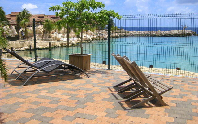 Atlantis Beach House