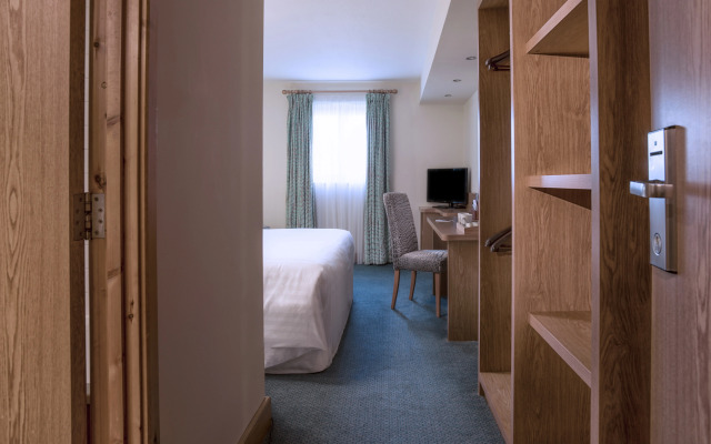 Big Blue Hotel