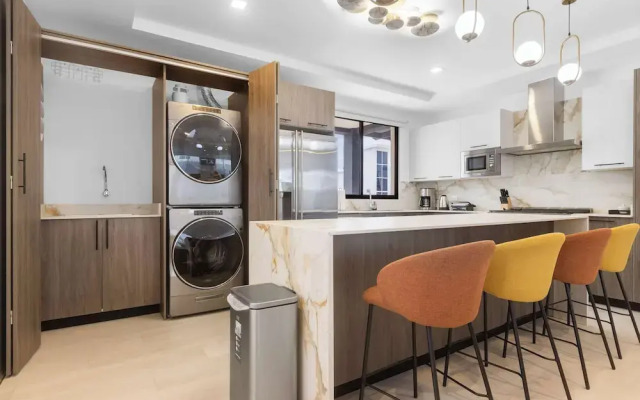 Stylish 3BR Villa by Vistacana Rentals