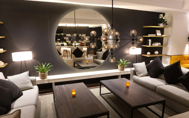 Novotel Sydney International Airport Hotel